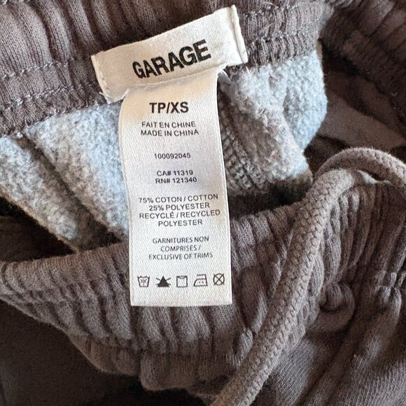 Garage Bundle 5 Pieces Jean Sweatpants Long Sleeve Short Sleeve - Picture 11 of 12